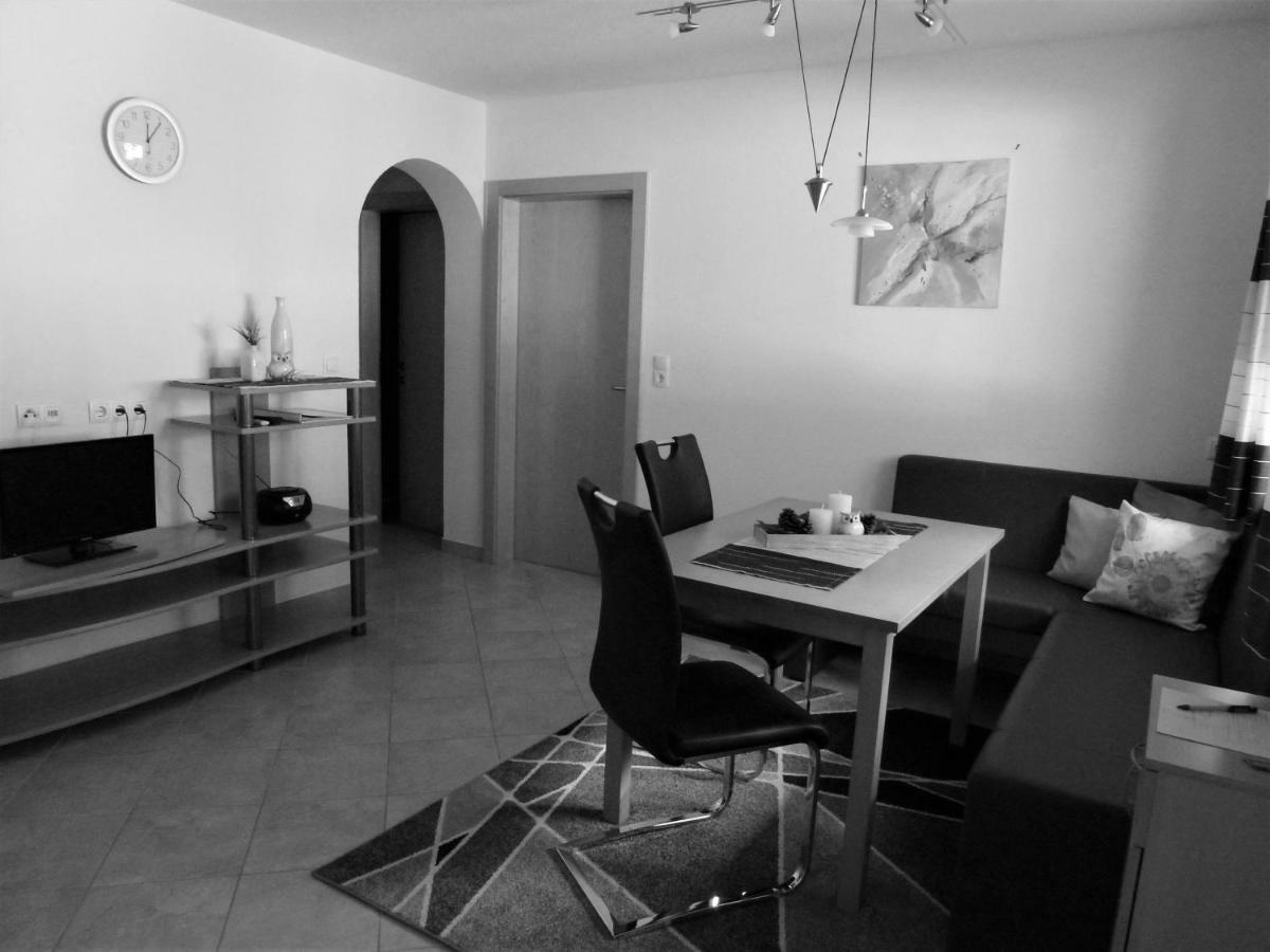 Ferienwohnung Hannes Steirer 施图拜河谷新施蒂夫特 外观 照片